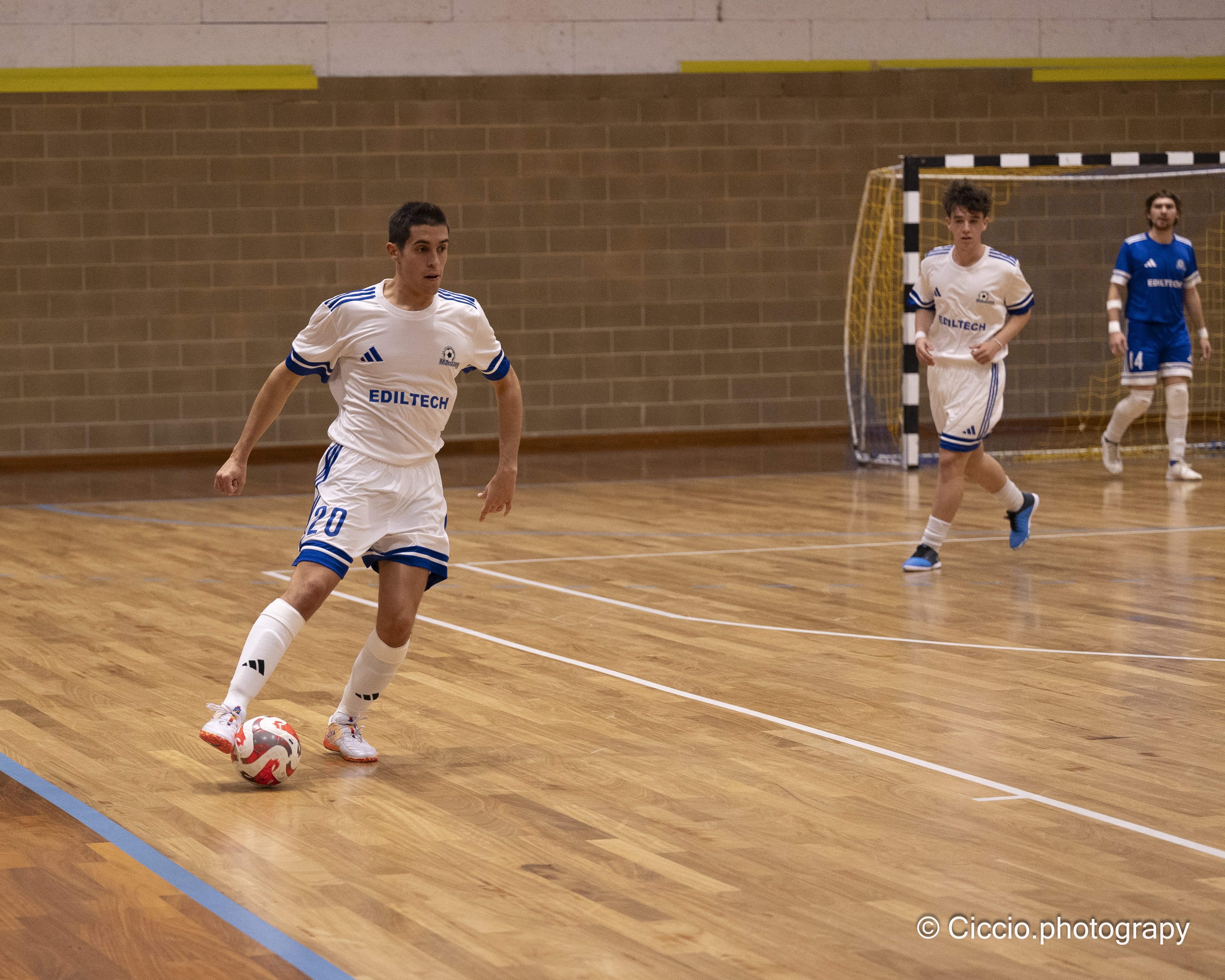 DSC 0171 2025 11 02T14 19 20 119